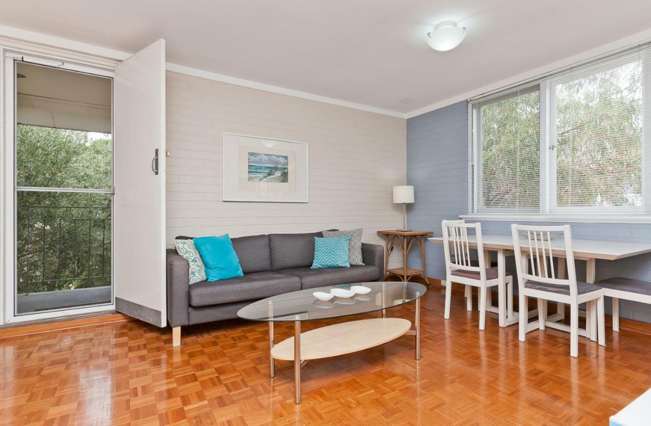 Subistay Apartment