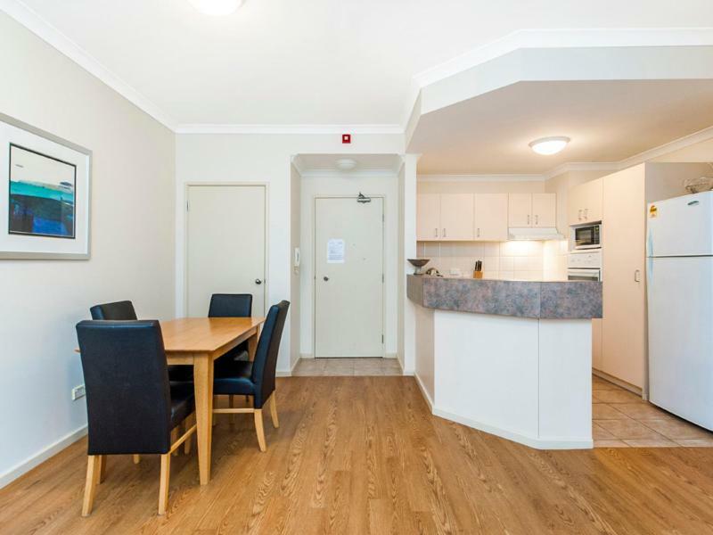 Apartemen On The Park - Executive Escapes *