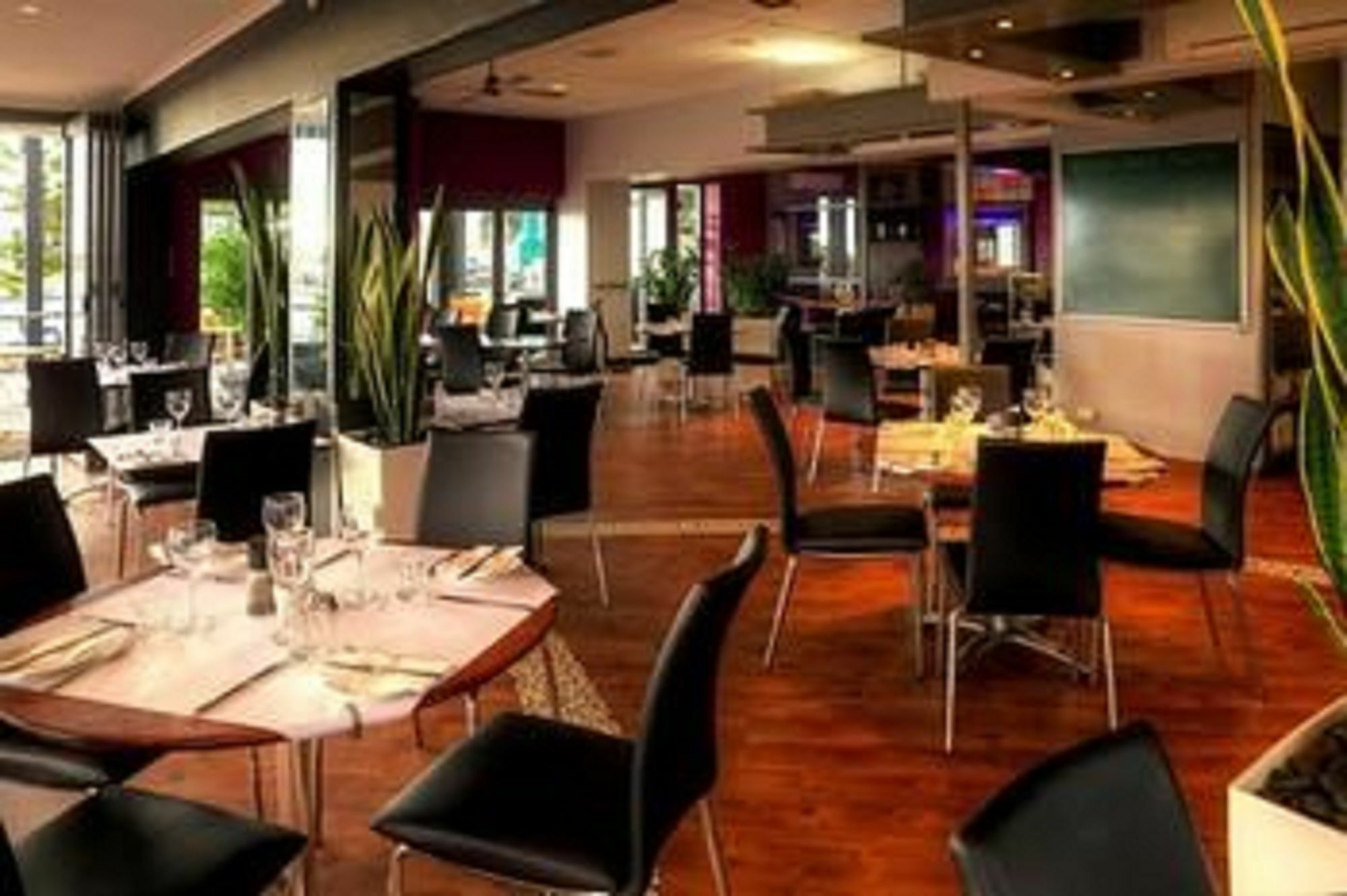 Quality Sorrento 4* Perth