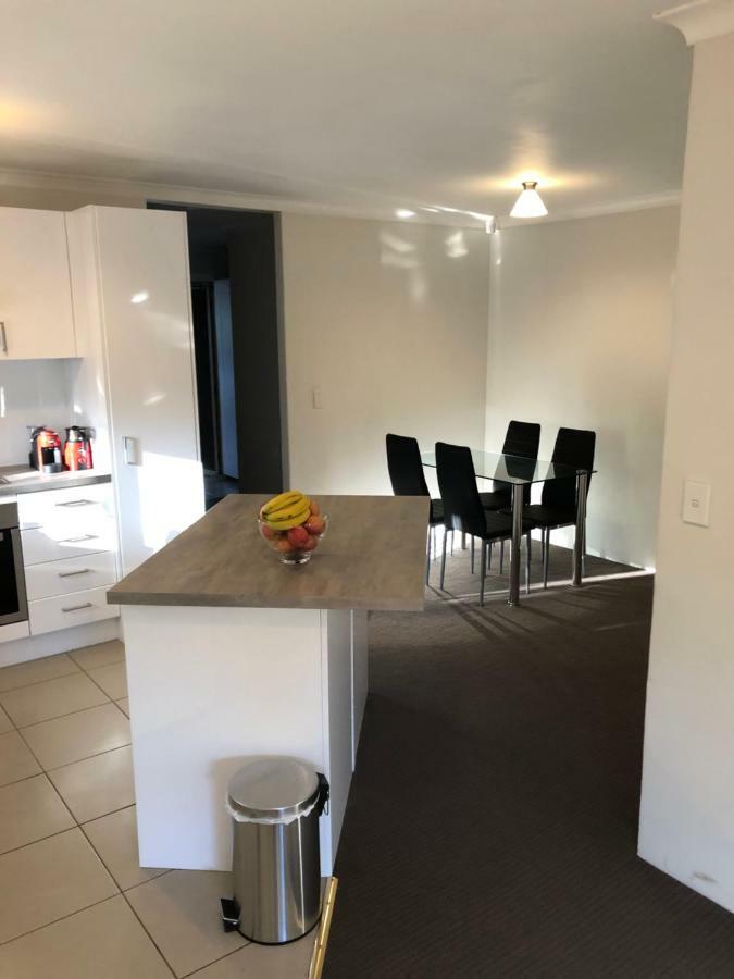 Glenelg Street Vila