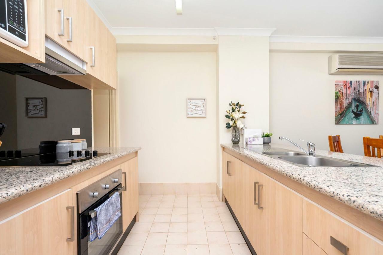29 Oversize Eastend Sleeps 4freeparking