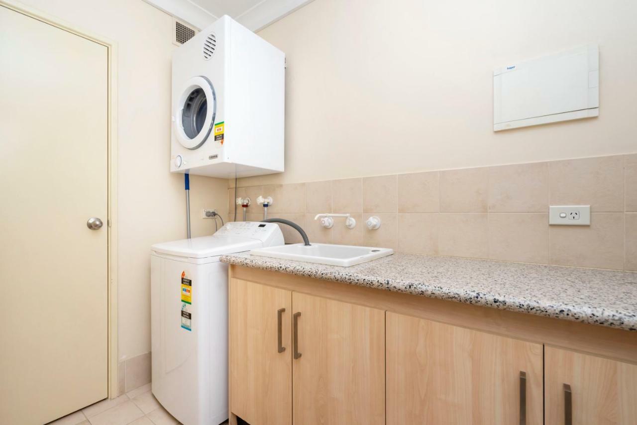 29 Oversize Eastend Sleeps 4freeparking