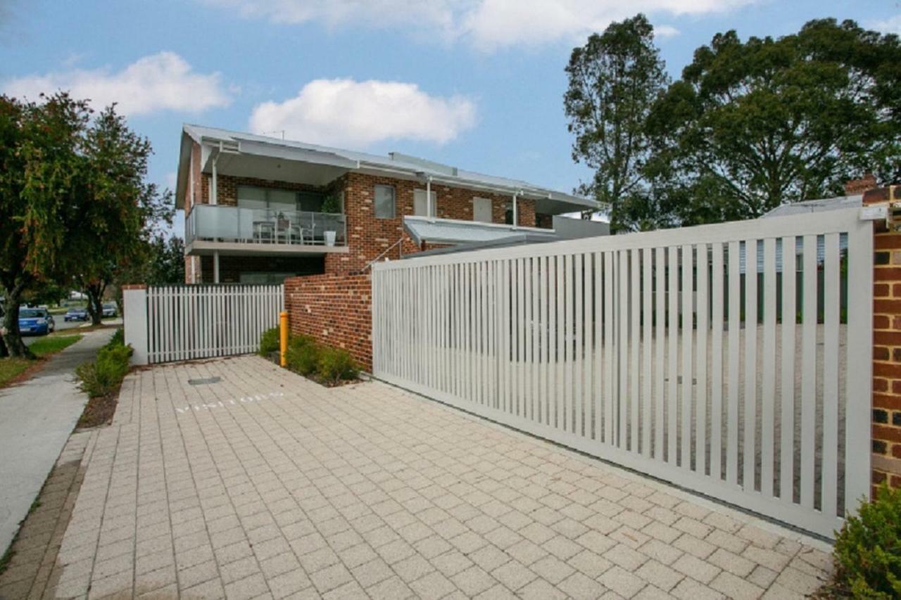 Tranquil Tree Views 2 Bedroom 2 Bathroom Perth