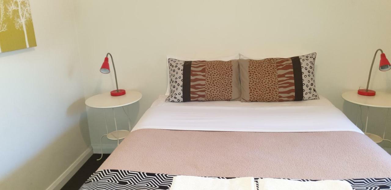 Mt.lawley Superb 2 Bedroom Location Comfort, Style 1 *