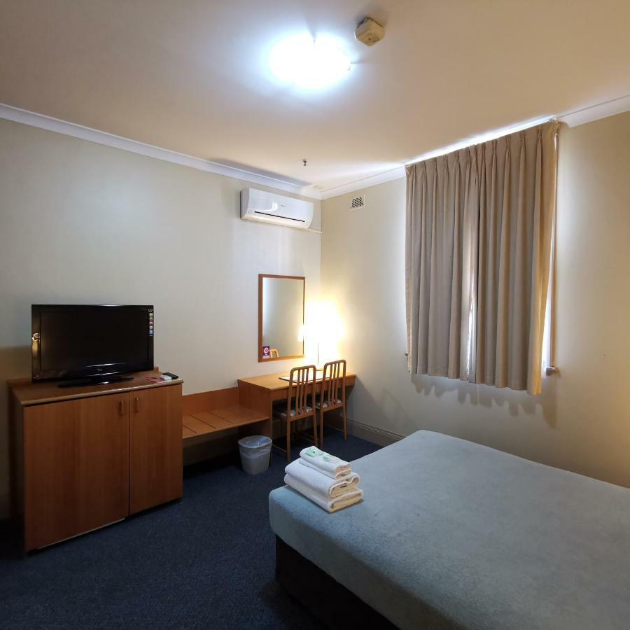 Criterion Hotel