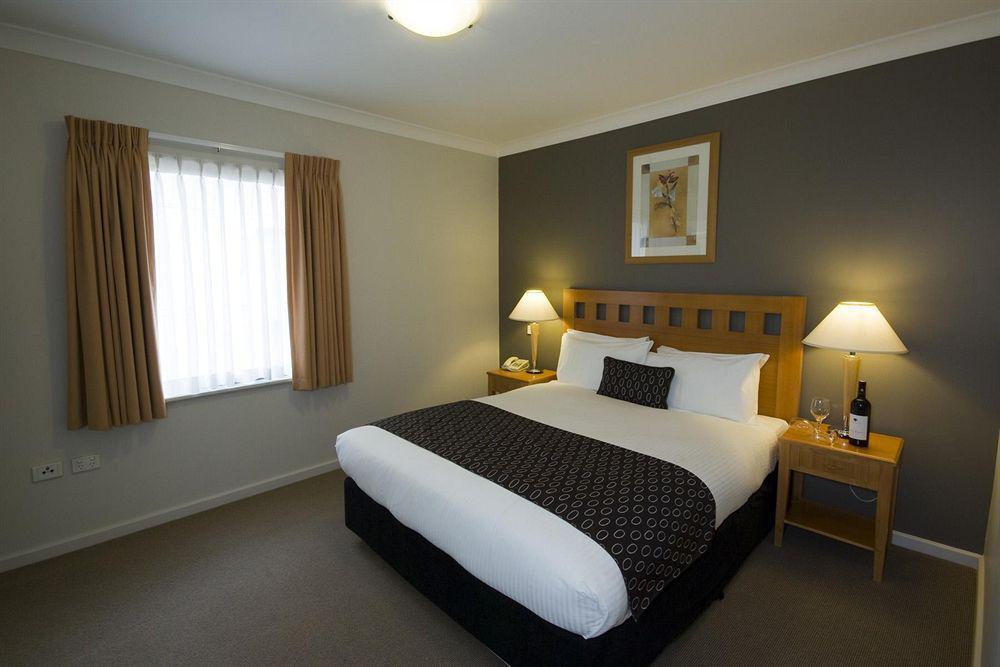 Nesuto Mounts Bay Aparthotel