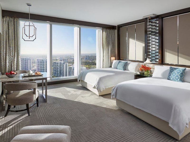 Crown Towers Hotel 5*