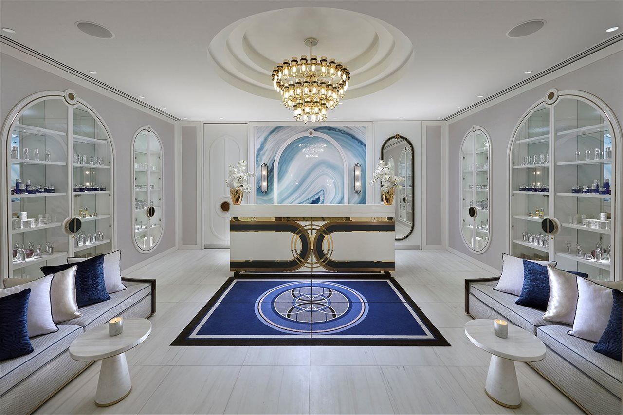 Hotel Crown Towers 5*
