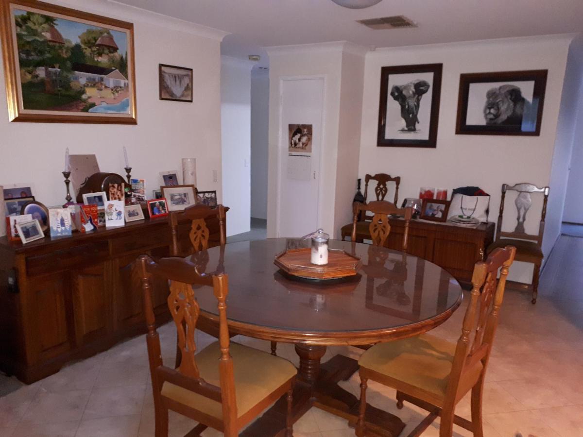 Comfortable Secure Homeshare * Perth