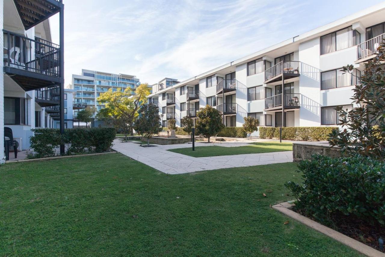 Riverside 2 Bedroom With South Peninsula Views * Perth