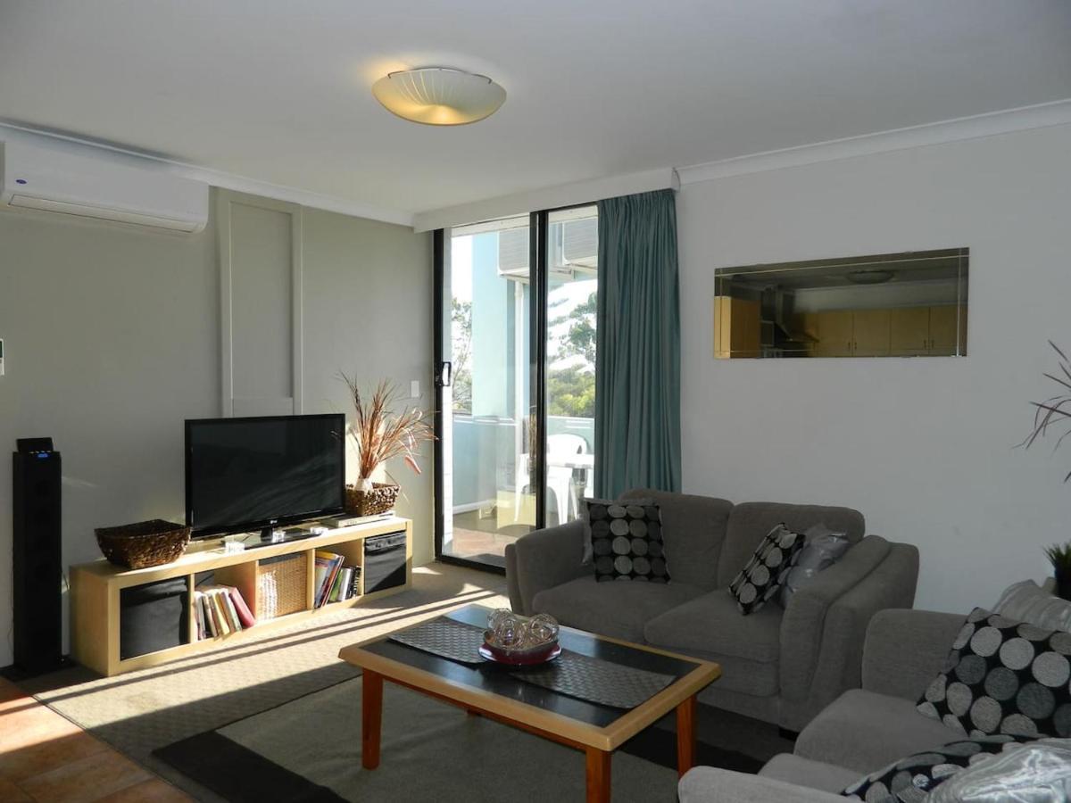 Apartment Riverside 2 Bedroom With South Peninsula Views Perth