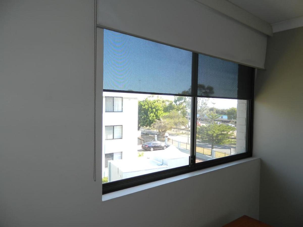 Riverside 2 Bedroom With South Peninsula Views Apartment Perth