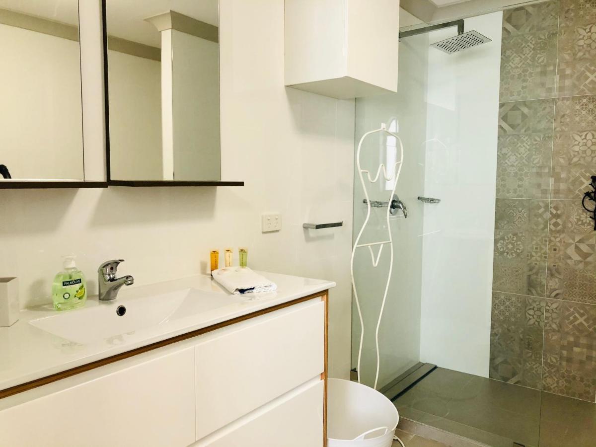 Apartment West Beach Lagoon 212 - Great Views *