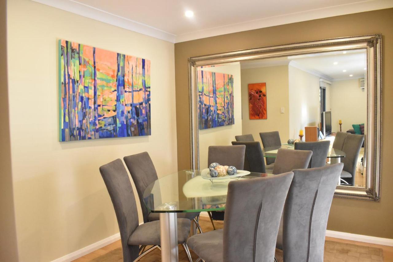 Bright 2 Bedroom In A Great Location Apartment