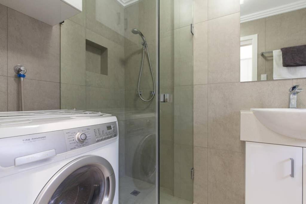 Apartment M4 West Studio Near Kings Park *