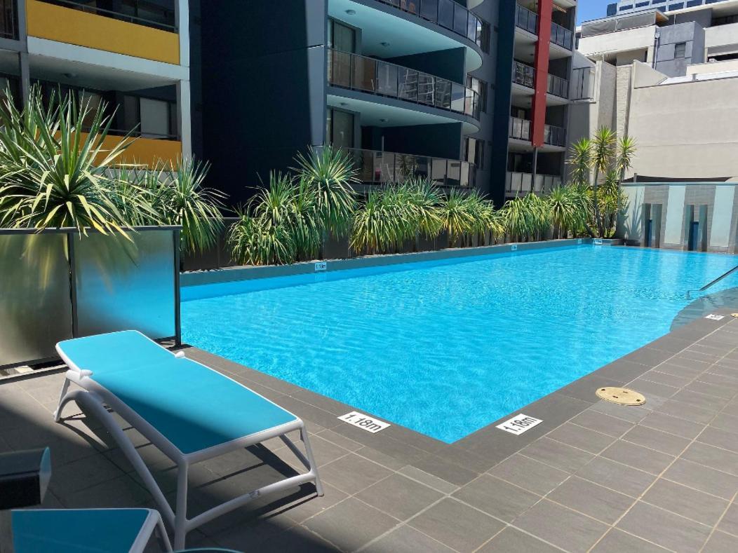 Arena Style Exec Free Netflix Wifi Wine Perth