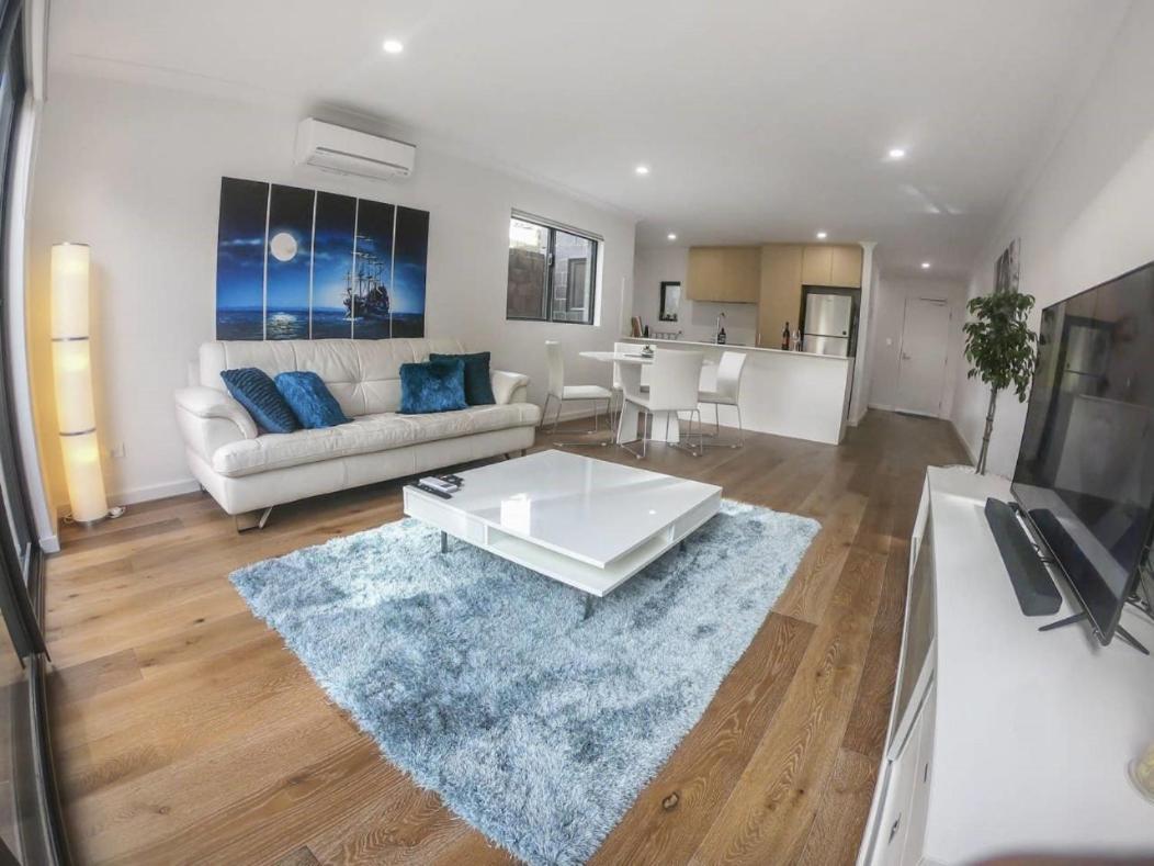 1 Bdrm Close Airport/shops, Wifi, Netflix, Parking * Perth