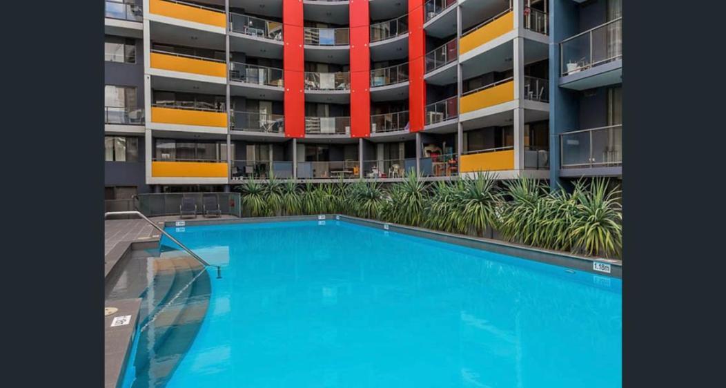 Apartment Arena Style Exec Free Netflix Wifi Wine *