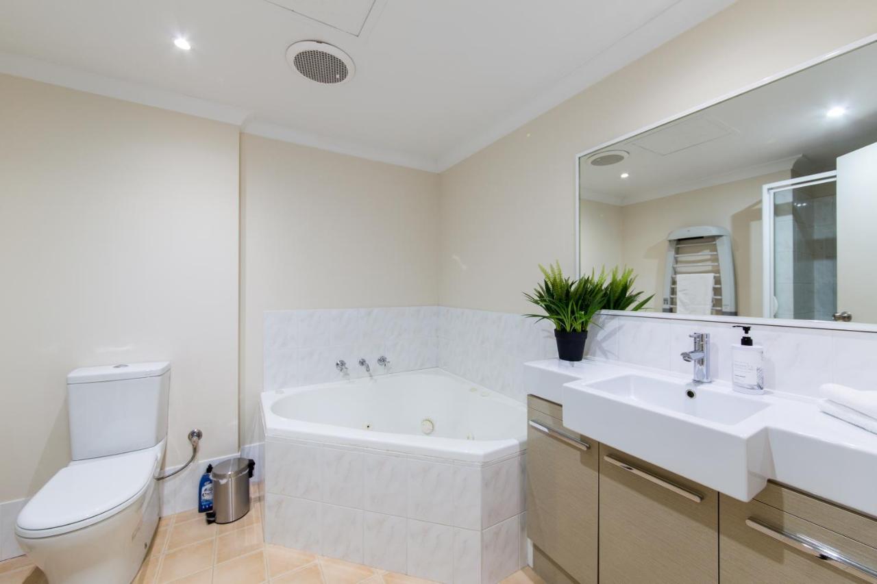 Spacious Homely Close To Everything Pangsapuri Perth