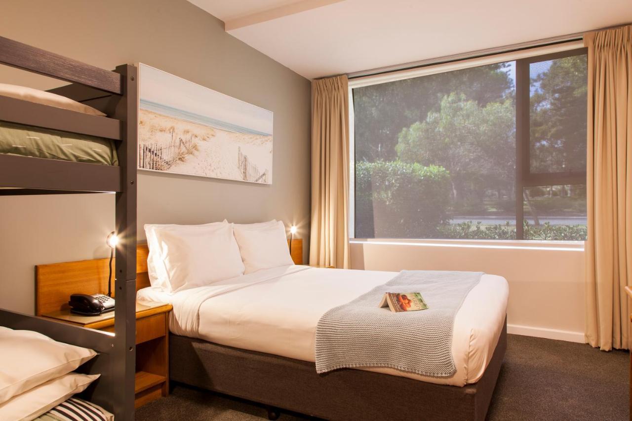 Kings Park Motel 3*