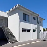 3 Fresh Sparkling Apt 2Br 2Ba Cloverdale