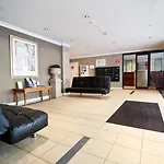 Duke\'S Apartments