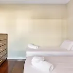 2 Bedroom 1 Bathroom Apartment