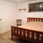 Homestay Upon Kenwick Station
