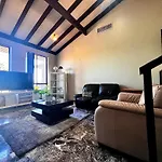 Long Term Stay Fifo Queen Size Bedroom Near Sawn River City Fremantle University