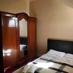 Quiet And Peaceful Rooms In Perth City With Free Parking