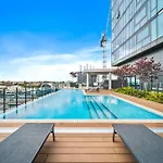 Brand New Luxurious 3 Bedroom Perth Cbd