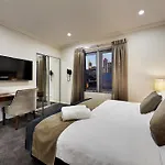 Attika Hotel