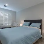 Epsom On Swan Bed & Breakfast (Adults Only)