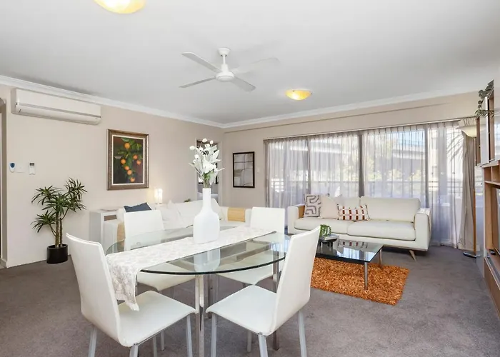 Prime 2Br Suite On Mounts Bay Road