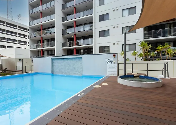 128 On The Terrace - Executive Escapes