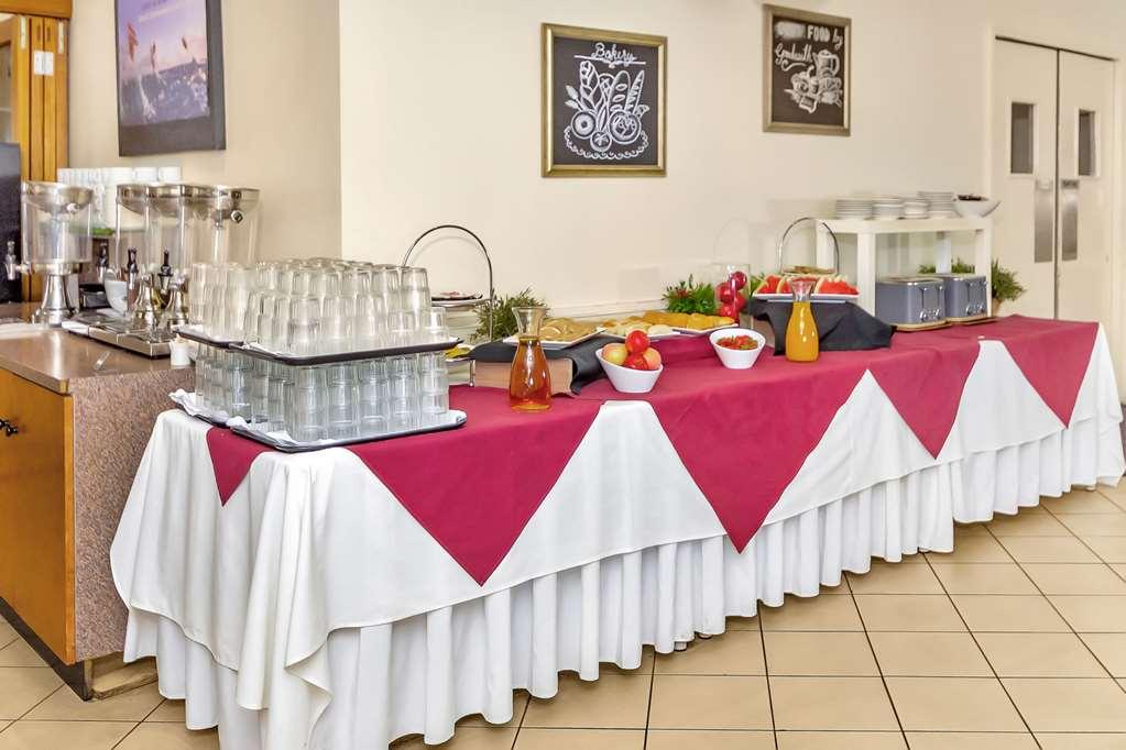Comfort & Goodearth Hotel