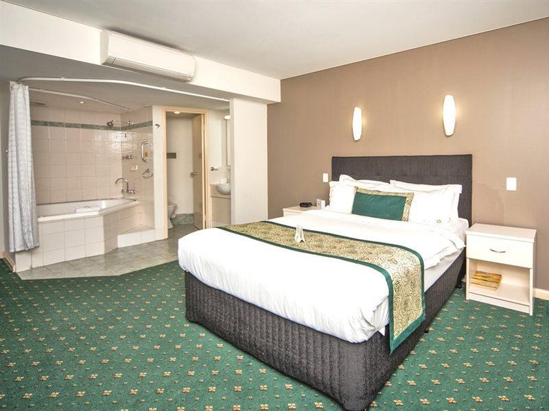 Northbridge Hotel