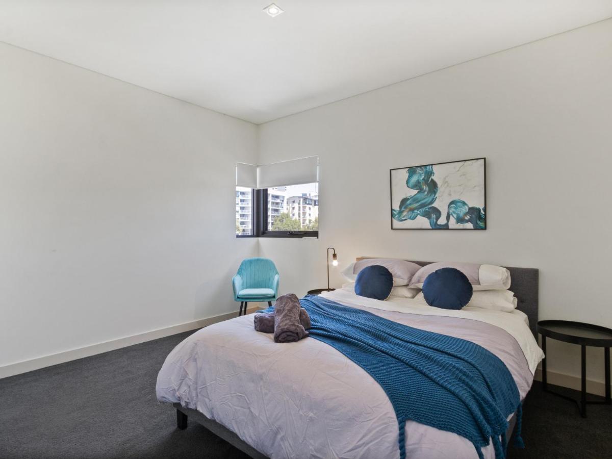2bdrm Skyline Views - Prime For River, Waca, Optus Stadium *
