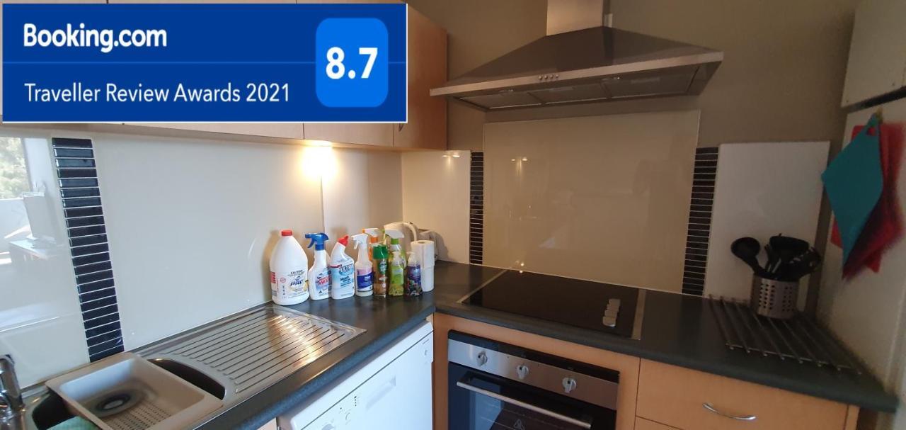 Apartment Riverside 2 Bedroom With South Peninsula Views