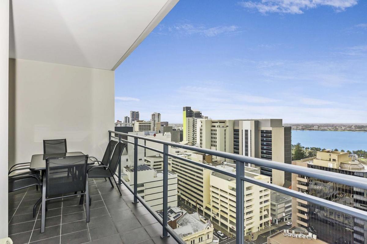 Astra Apartments Perth - Zenith Aparthotel 4*