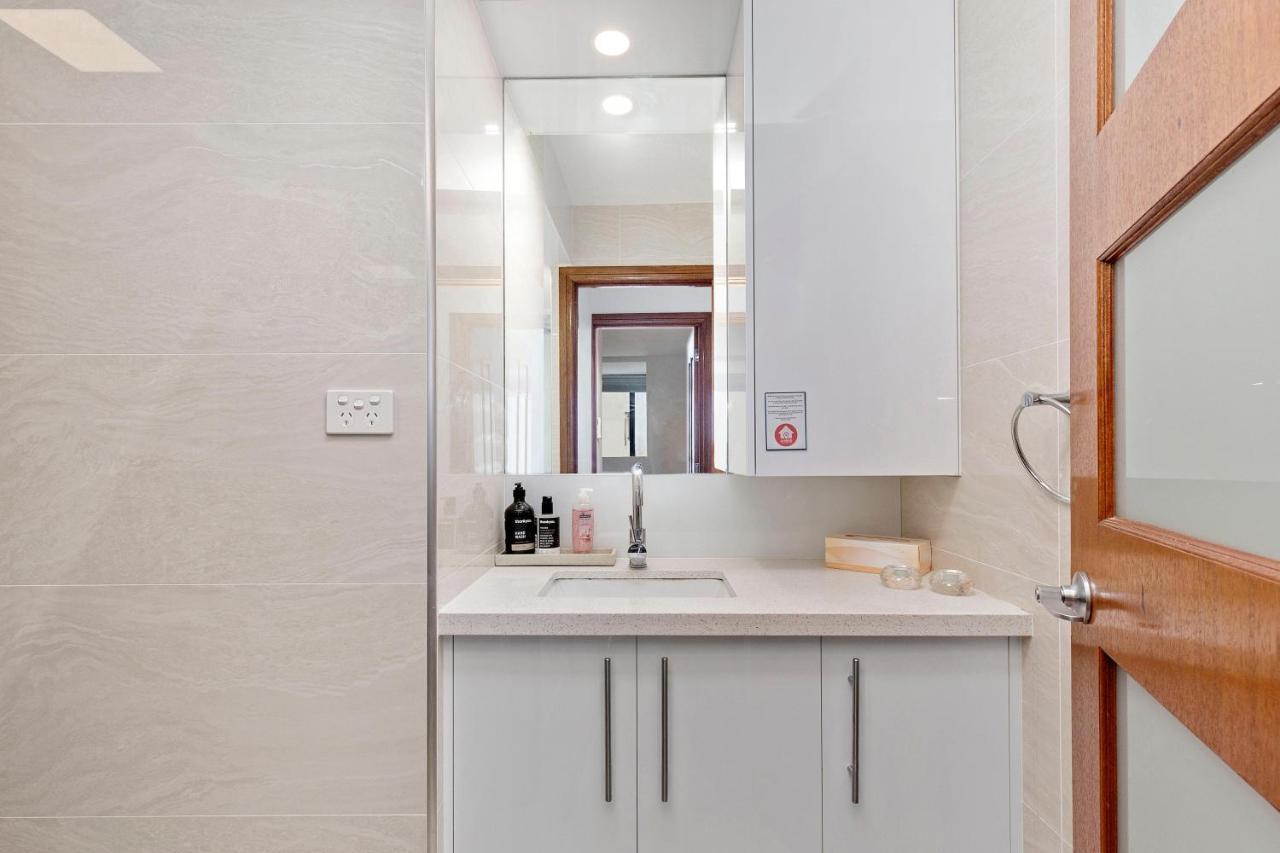 Apartment 65 Hillside 2br Apt Cbdkingspark Parking *