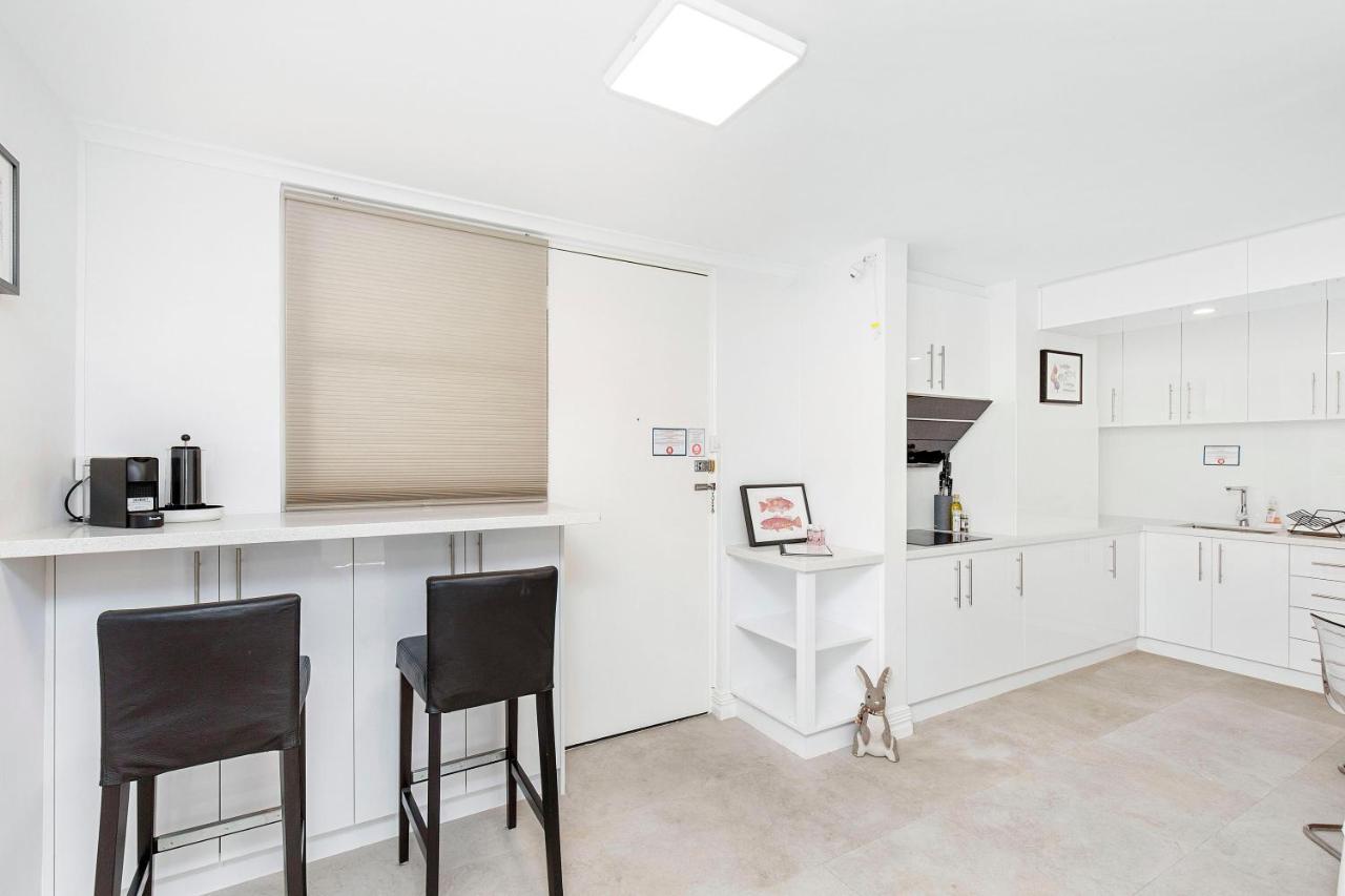 65 Hillside 2br Apt Cbdkingspark Parking Apartment