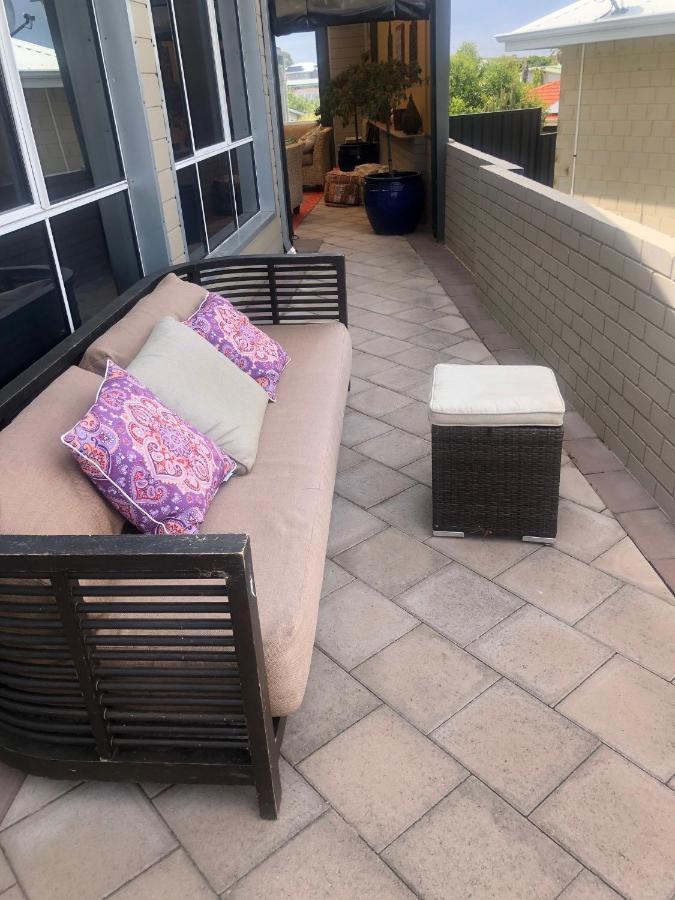 Bed & Breakfast Mullaloo Perth