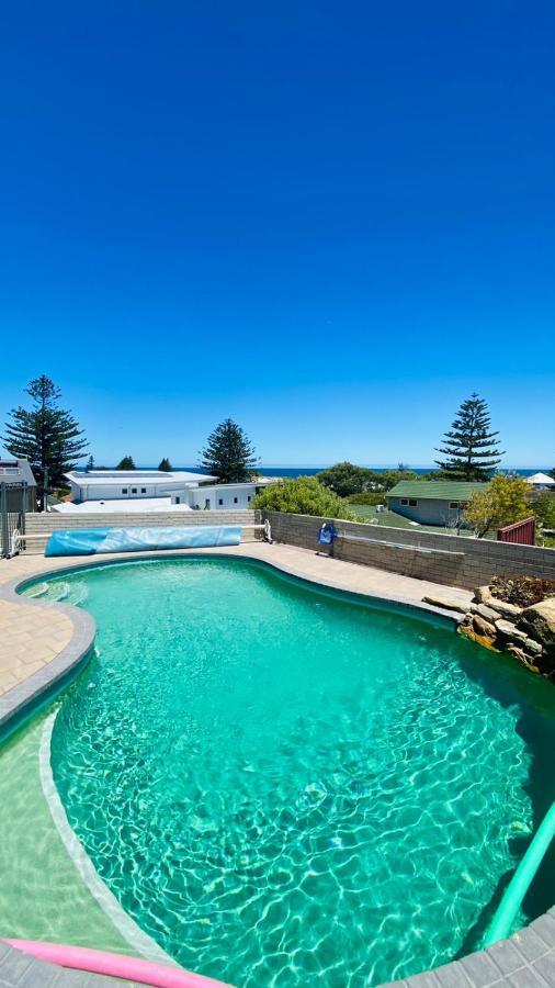 Mullaloo Bed & Breakfast