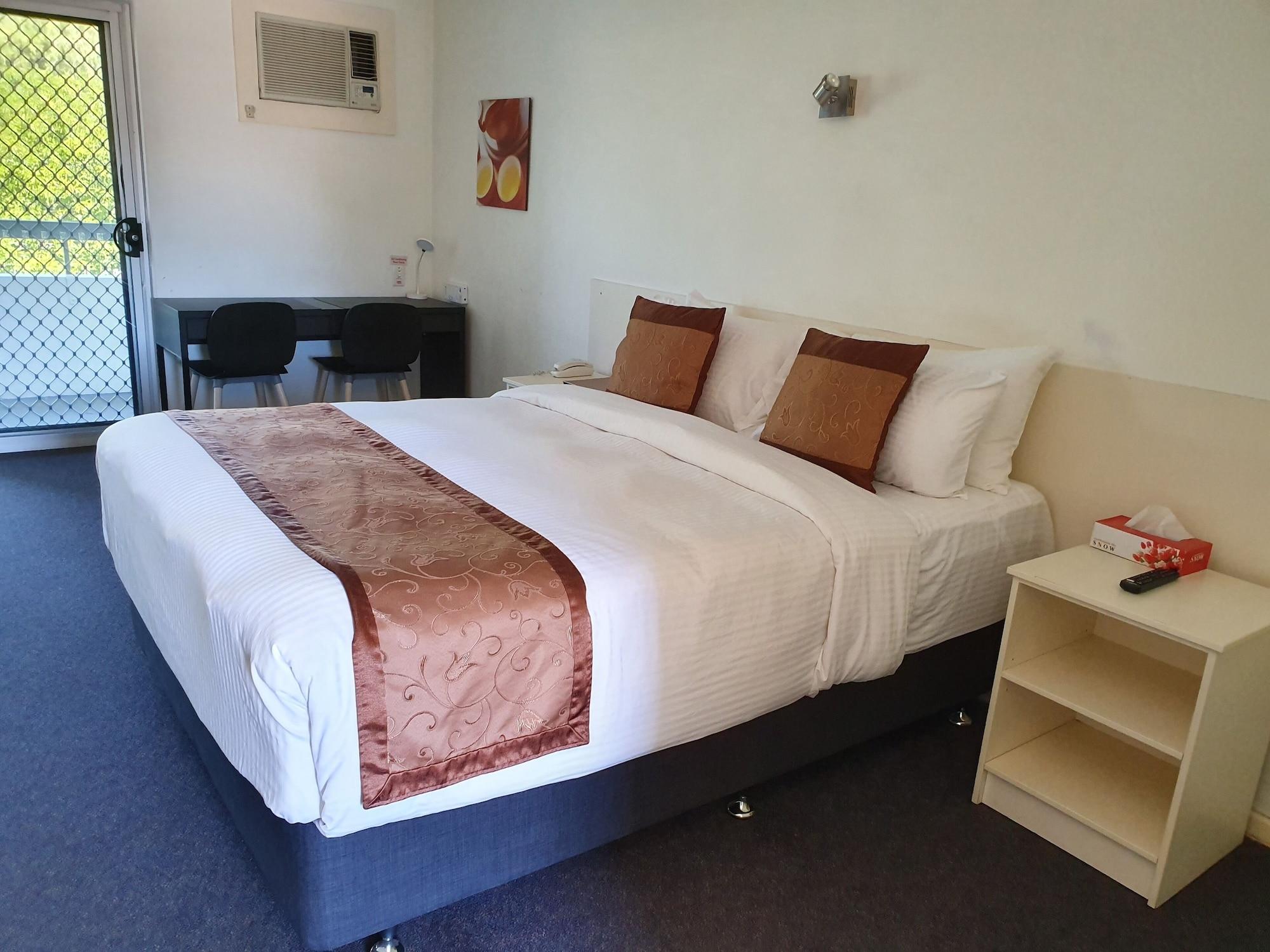 Econo Rivervale Lodge *