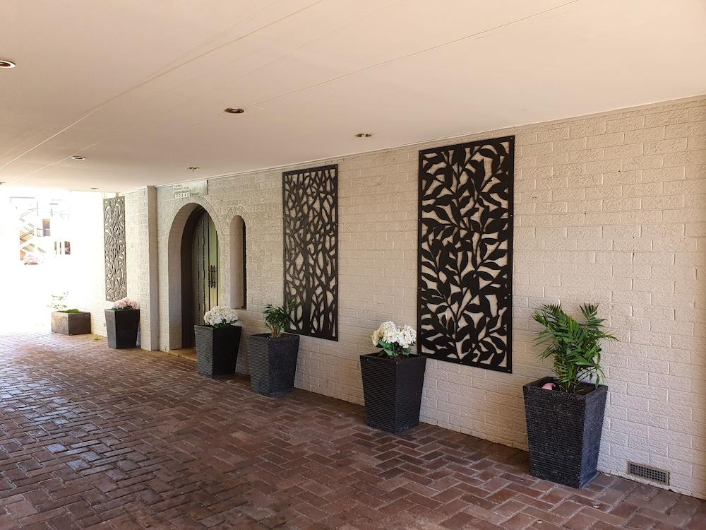 Lodge Econo Rivervale Perth