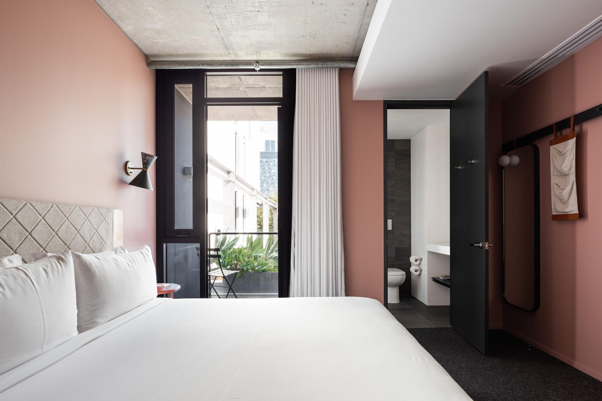 Alex Hotel Perth