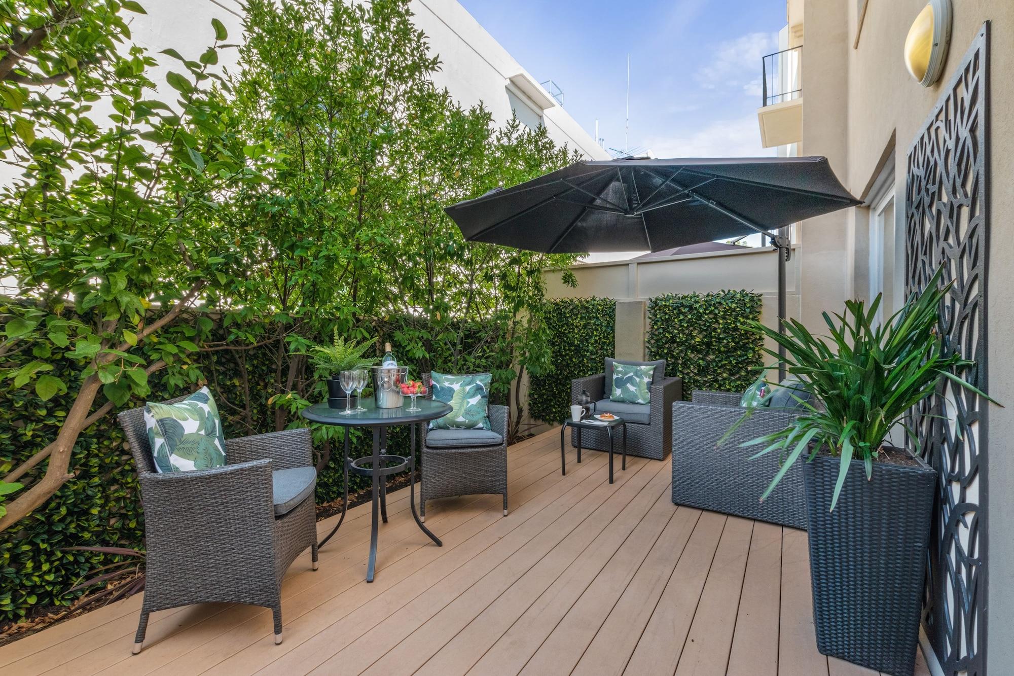 The Peninsula Riverside Serviced Aparthotel Perth