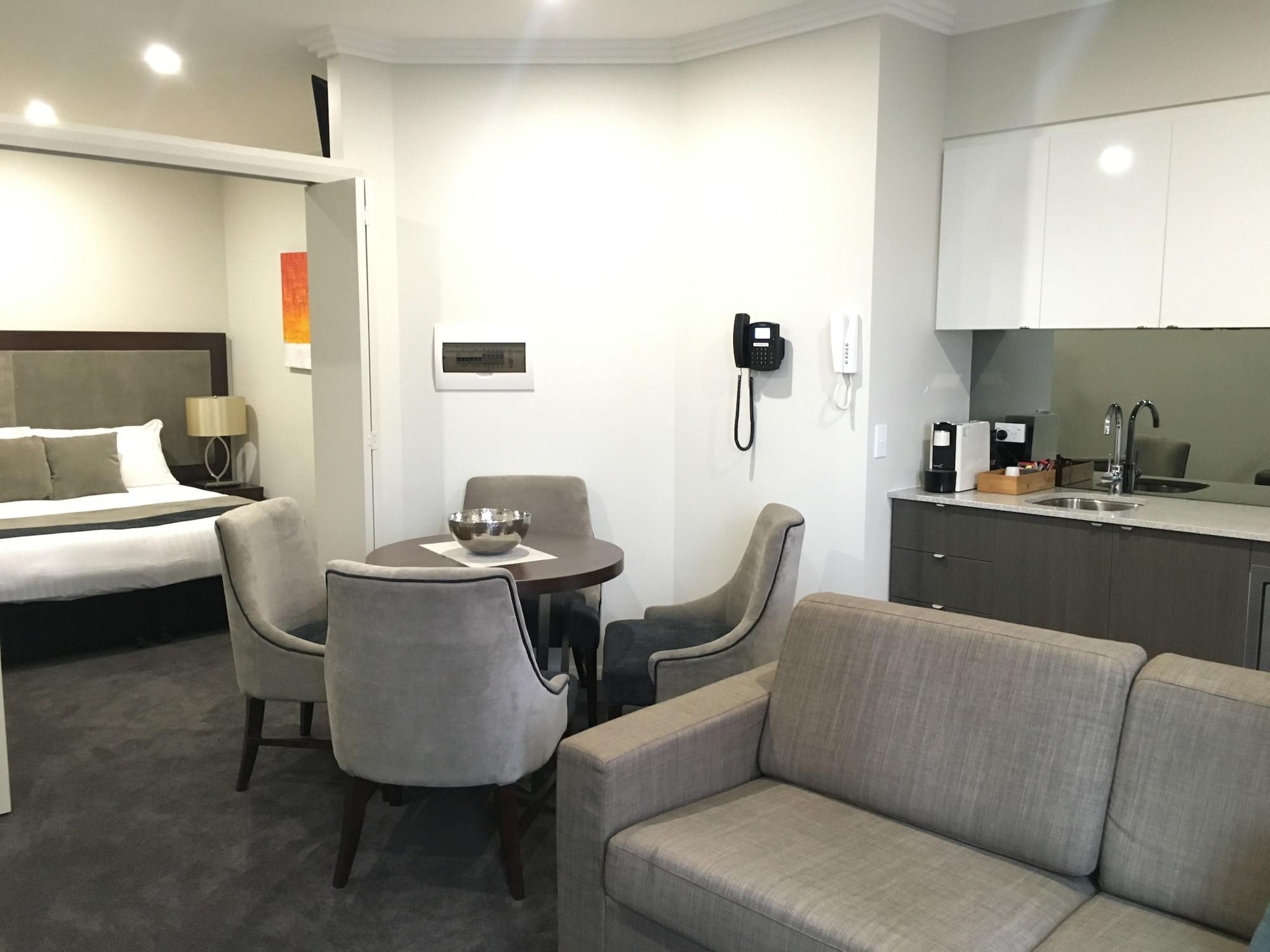 Aparthotel Attika 4*