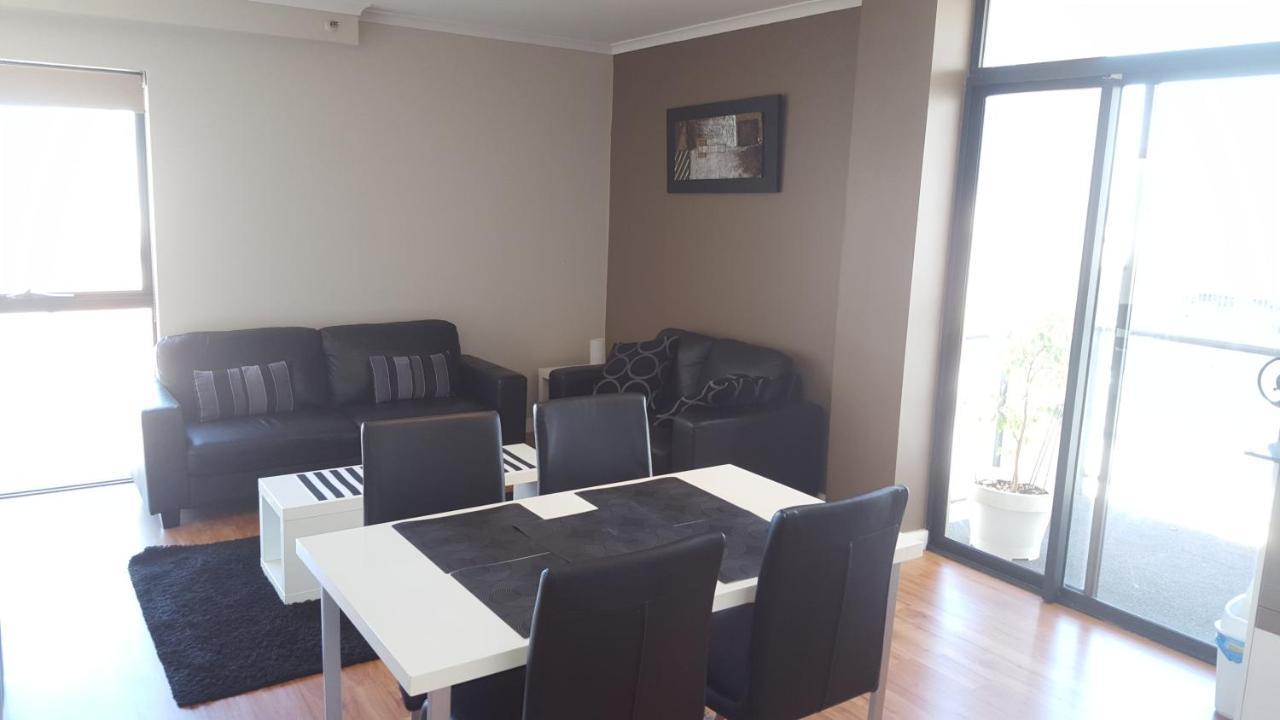 Apartment Riverside 2 Bedroom With South Peninsula Views